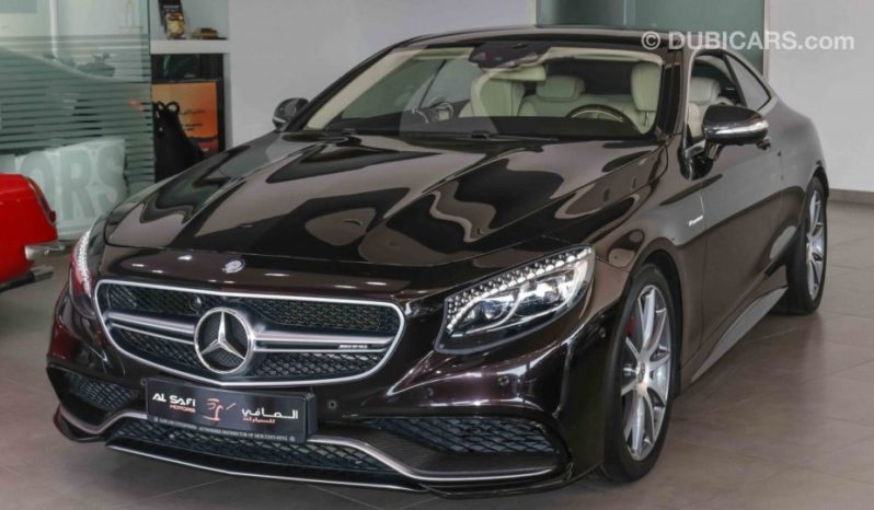 Mercedes-Benz S 63 AMG Coupe full