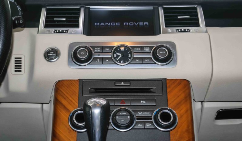 Land Rover Range Rover Sport HSE full