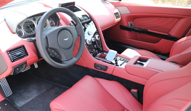 Aston Martin Vantage S 2016 0KM full