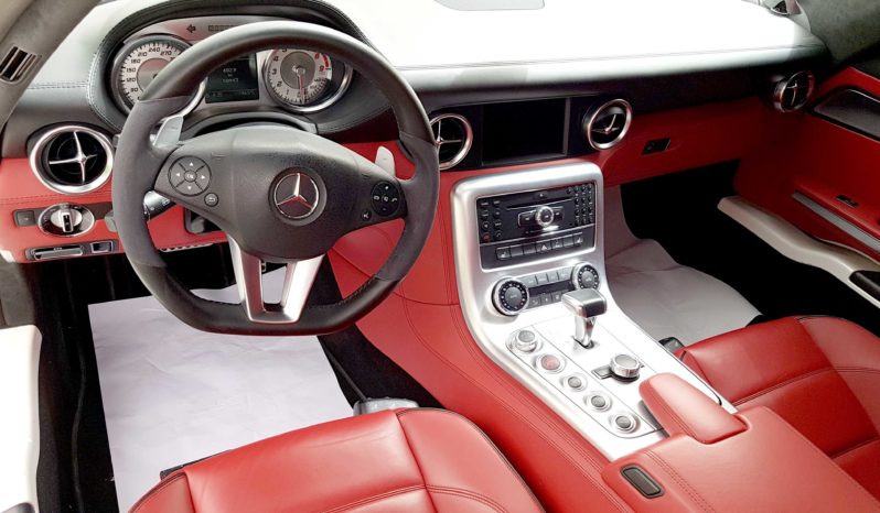Mercedes SLS 2011 full