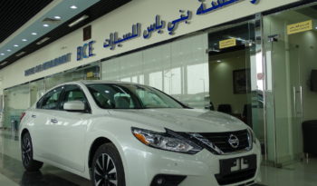 NISSAN ALTIMA SV 2.5 used car for sale in Abu dhbai full