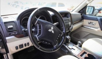 Mitsubishi Pajero GLS V6 full