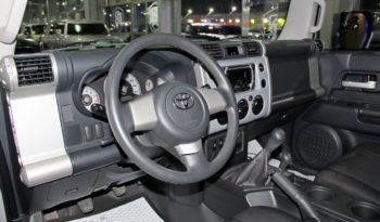Toyota FJ Cruiser Manual 2015, GCC Specs, Under Warranty From Dealer, full