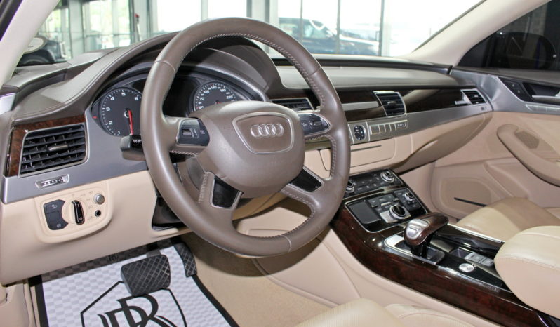 Audi A8L 60TFSI Quattro, 2015, GCC Specs, Under warranty From Al Nabooda Till 2020(Ent. Package) full