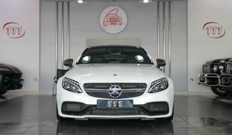 Mercedes Benz C 63 Coupe S AMG / GCC Specs / 5 Years Warranty full