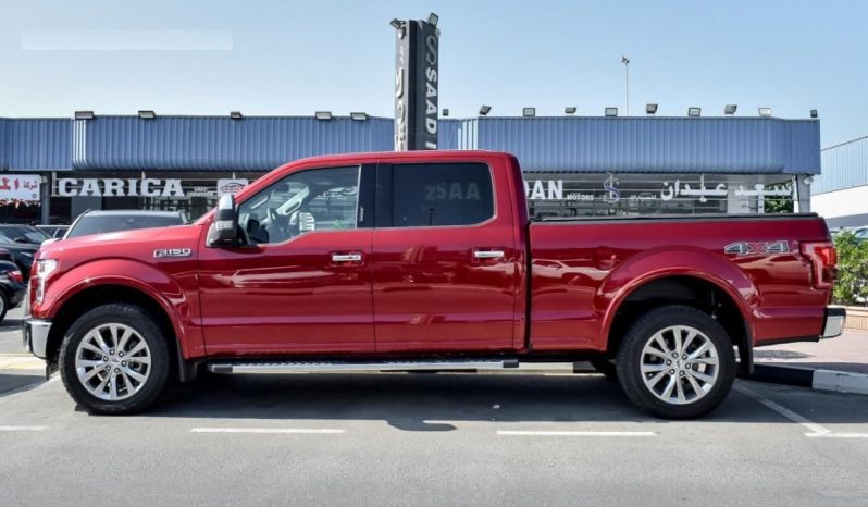 Ford F 150 LARIAT 4 Door, 8 Cylinders. full